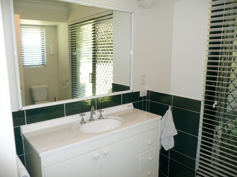 17 Tea-Tree Court, Victoria Point QLD 4165