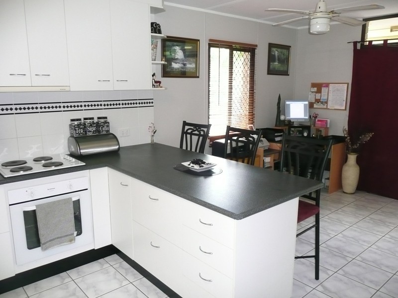 15 Kunden Street, Thorneside QLD 4158