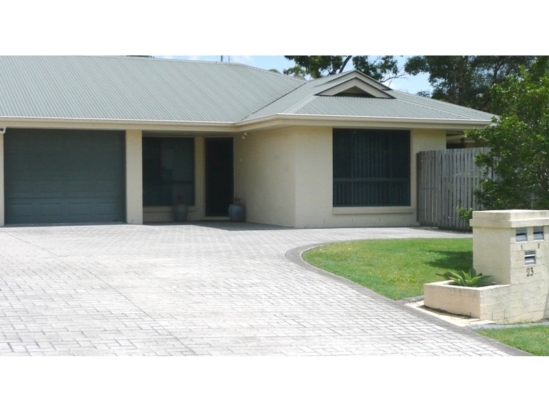 2/23 Olympus Drive, Cleveland QLD 4163