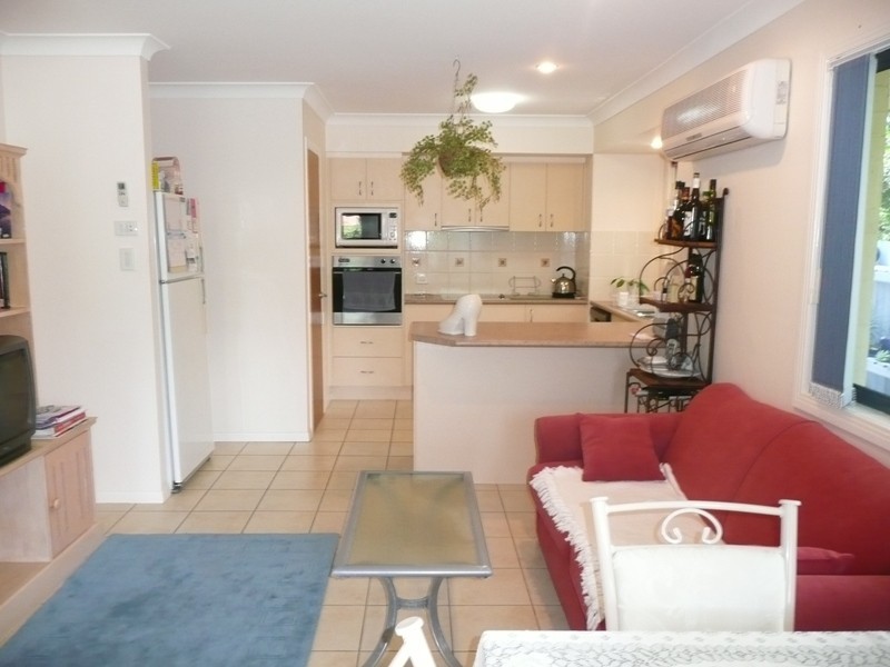 2/23 Olympus Drive, Cleveland QLD 4163