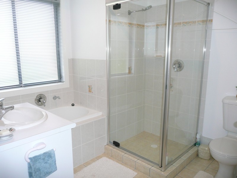 2/23 Olympus Drive, Cleveland QLD 4163