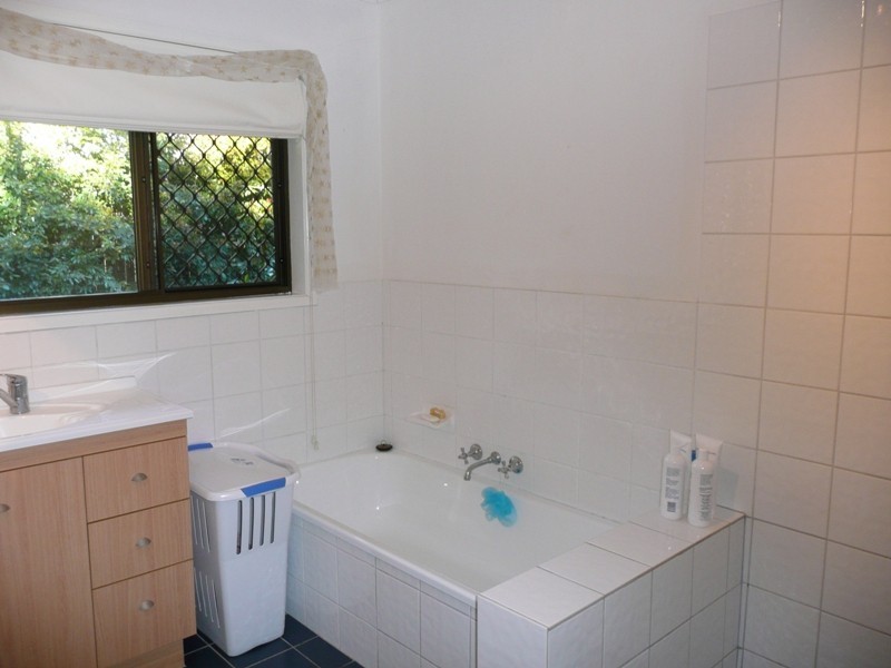 32 Mergowie Drive, Cleveland QLD 4163