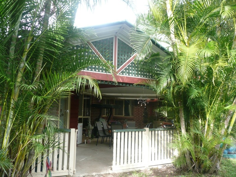 4 Darren Close, Victoria Point QLD 4165