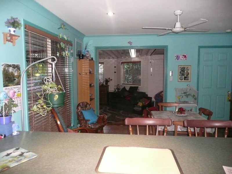 4 Darren Close, Victoria Point QLD 4165
