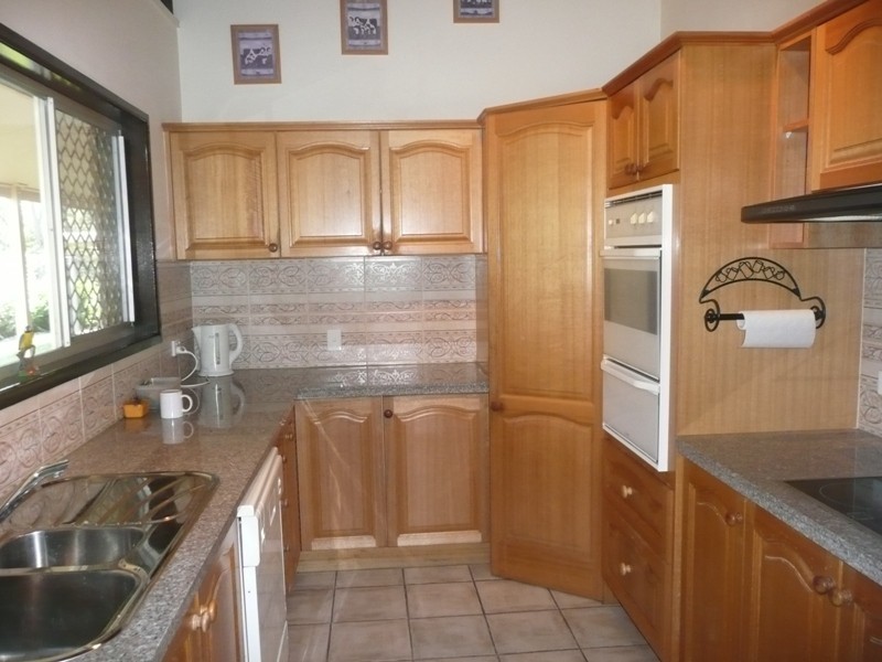 134 Shoeck Road, Sheldon QLD 4157