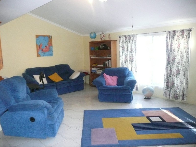 3 Julieanne Court, Cleveland QLD 4163