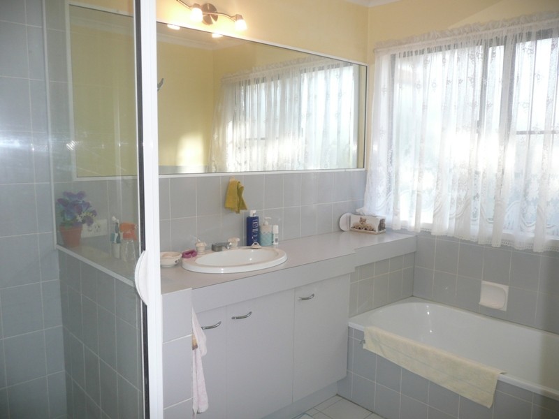 3 Julieanne Court, Cleveland QLD 4163