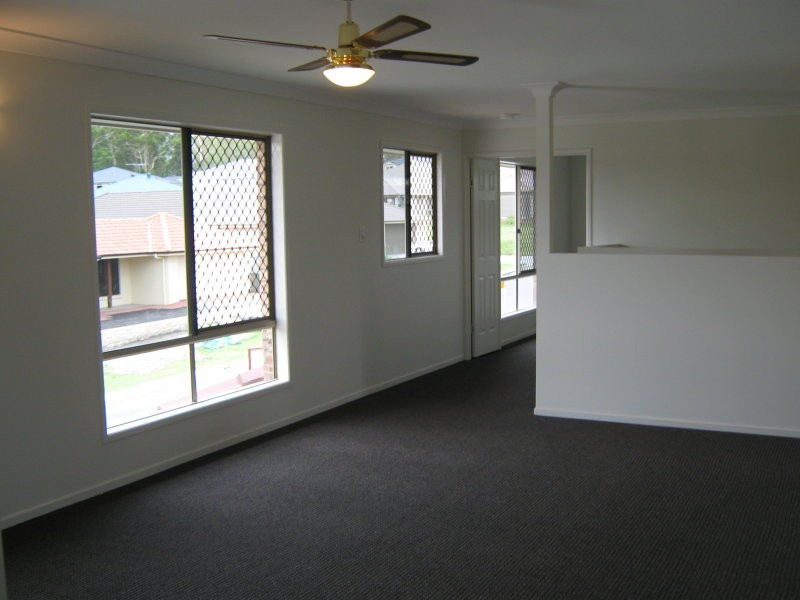 55 Degas St, Forest Lake QLD 4078