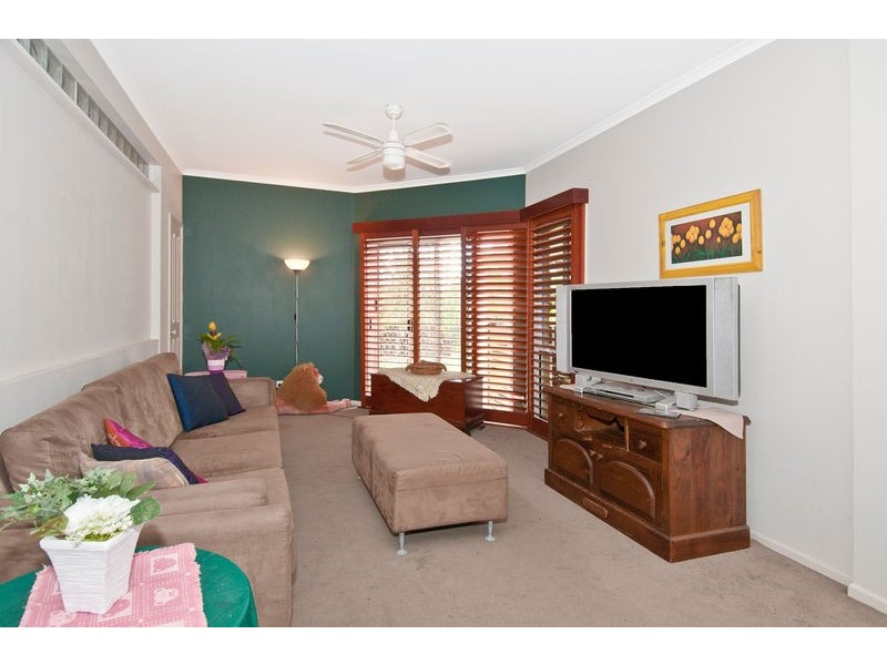 57 Ontario Crescent, Parkinson QLD 4115