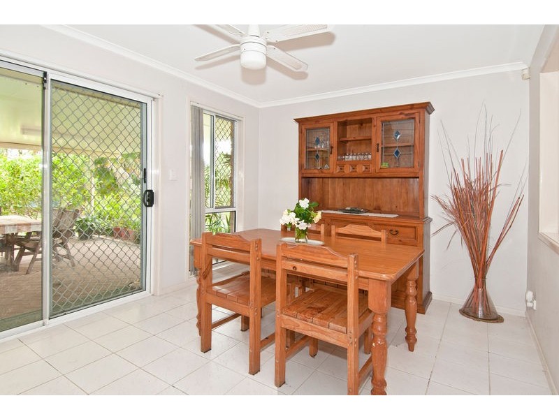 57 Ontario Crescent, Parkinson QLD 4115