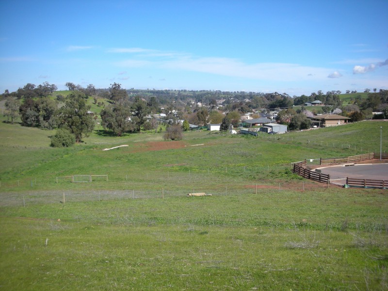 9/84 Leaney Ct (off Moculta Rd), Angaston SA 5353