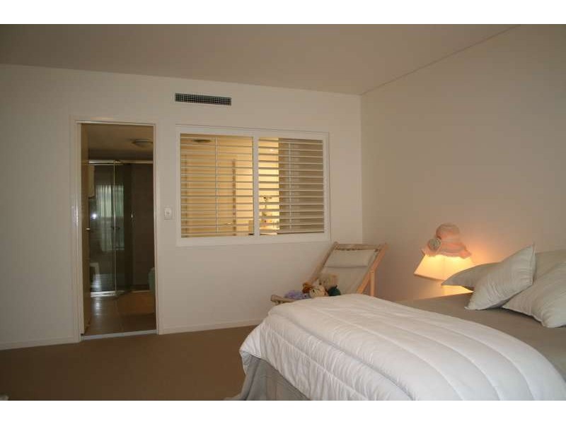 78/7 Grand Parade, Kawana Island QLD 4575