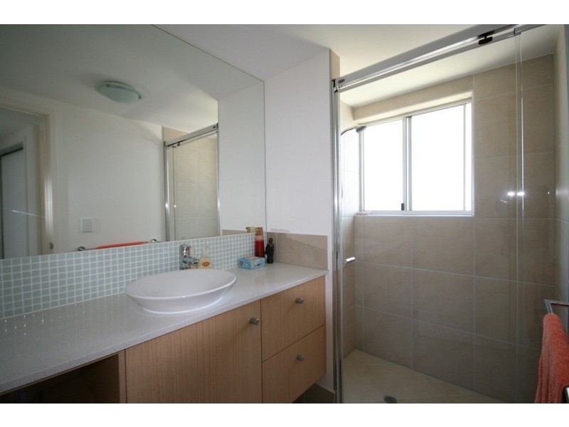 31/7 Grand Parade, Kawana Island QLD 4575