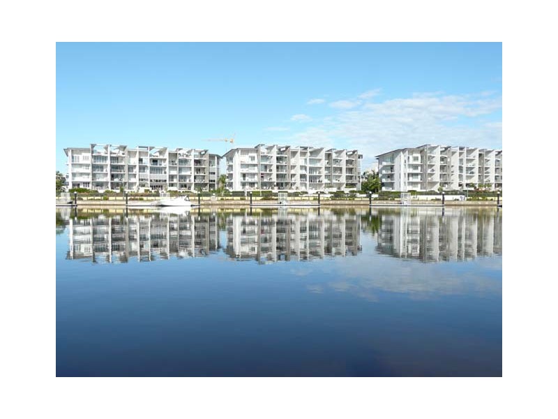 31/7 Grand Parade, Kawana Island QLD 4575