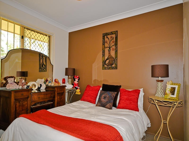 6 Bishop Court, Loganlea QLD 4131