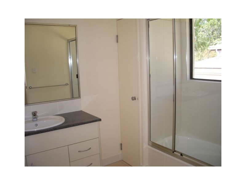 Pimlico QLD 4812