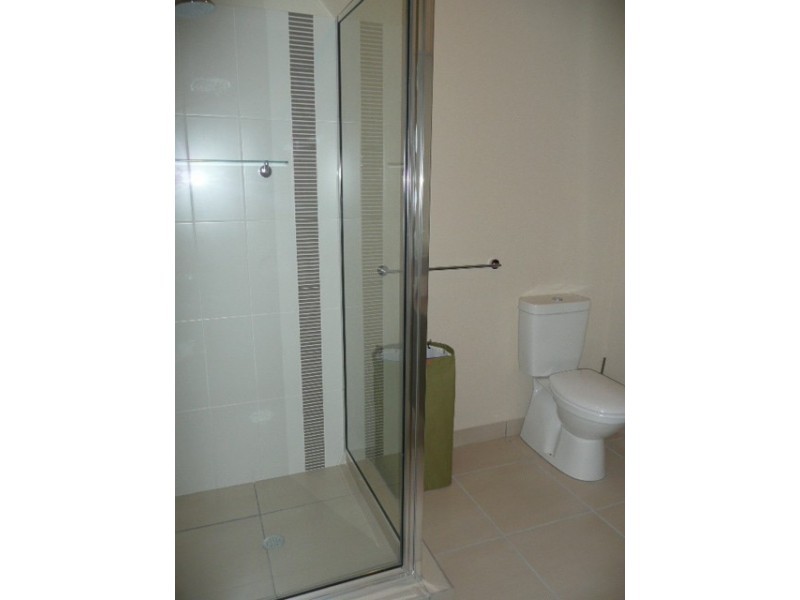 Bushland Beach QLD 4818