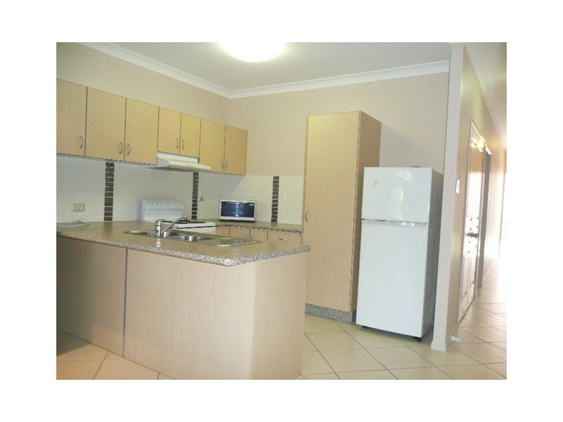 2/55 Wotton Street, Aitkenvale QLD 4814