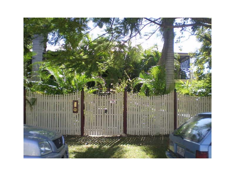 Hermit Park QLD 4812