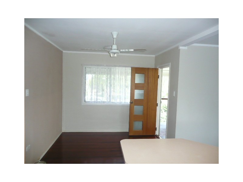 135 Twelfth Ave, Railway Estate QLD 4810