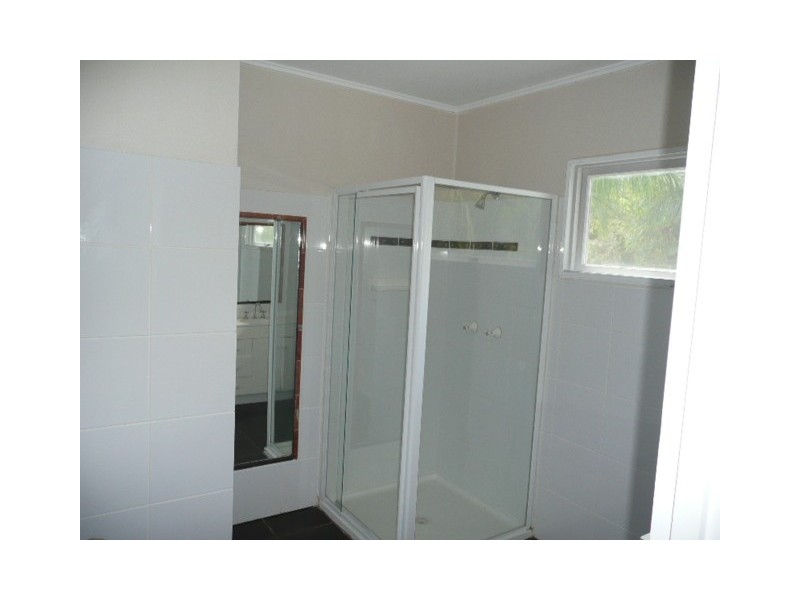 135 Twelfth Ave, Railway Estate QLD 4810