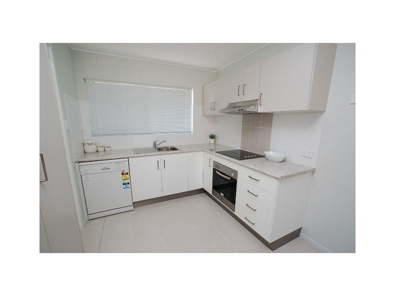 2/3 West Street, Mundingburra QLD 4812