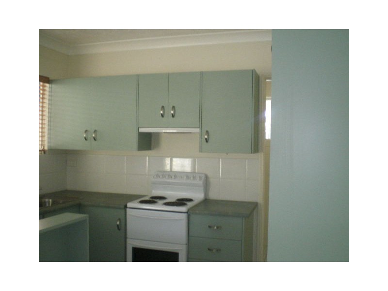 Railway Estate QLD 4810