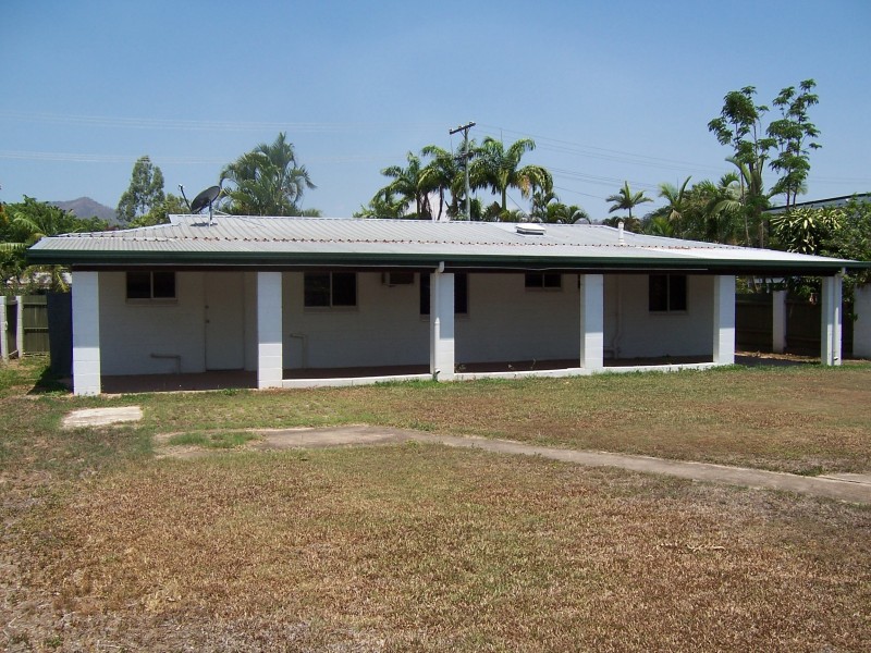 145 Miles Avenue, Kelso QLD 4815