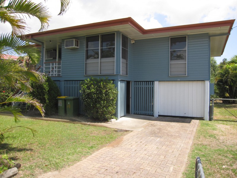 19 Blaxland Cres, Vincent QLD 4814