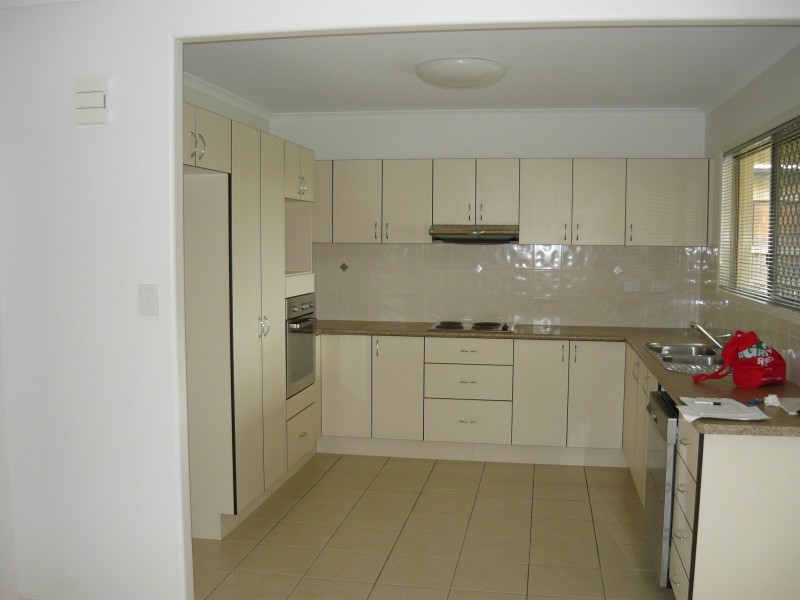 Mount Louisa QLD 4814