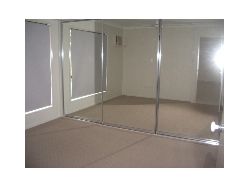 Mount Louisa QLD 4814