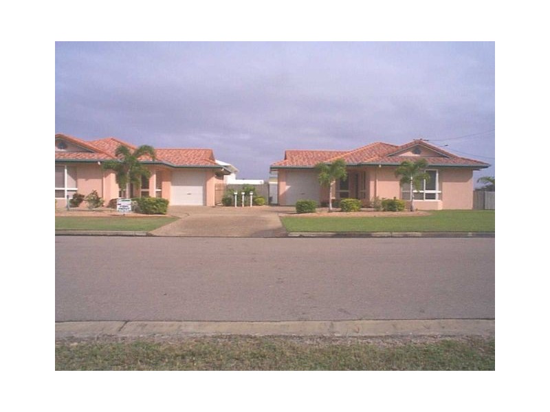 West End QLD 4810