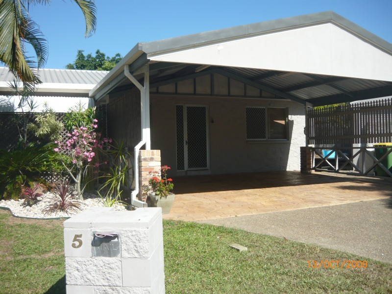 5 Benton Court, Douglas QLD 4814