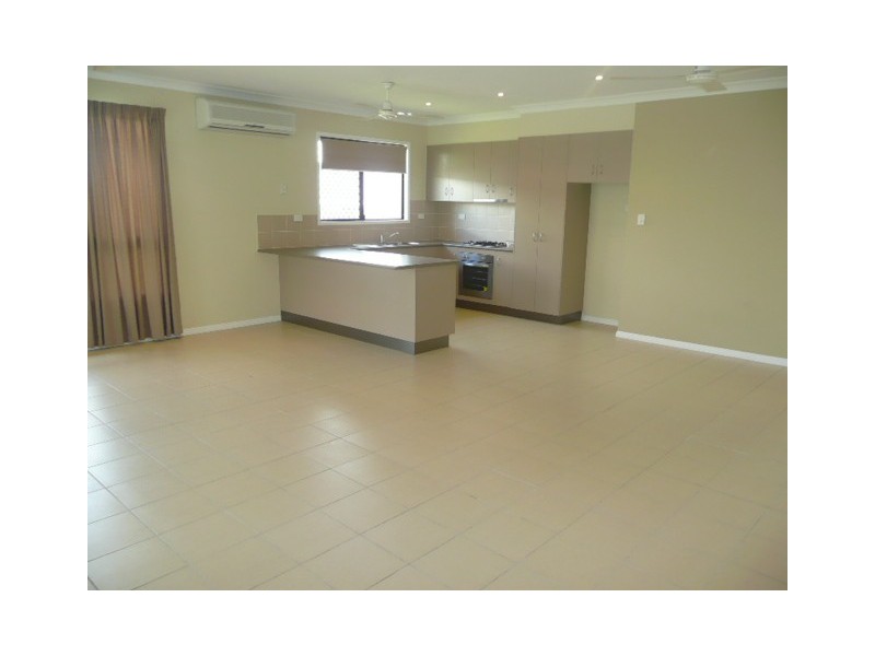 Bohle Plains QLD 4817