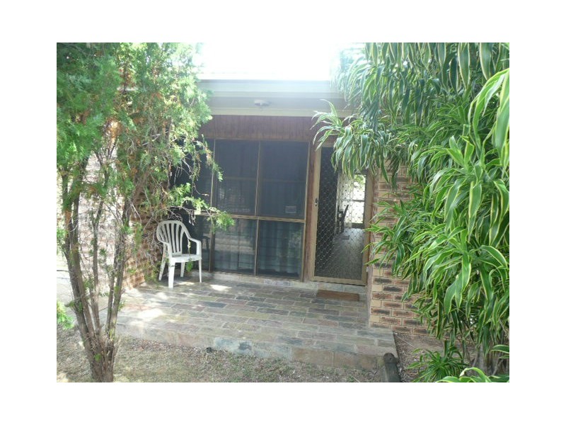 22 Swales Street, Mundingburra QLD 4812