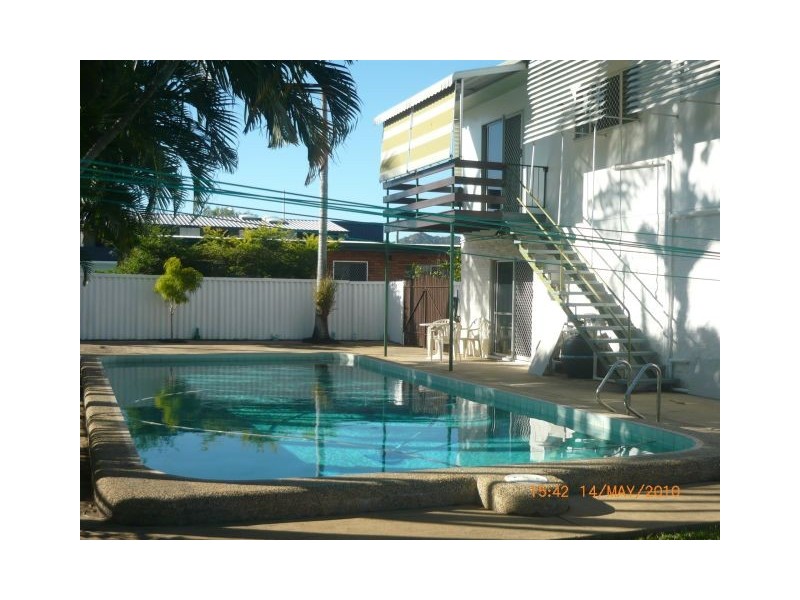 Pimlico QLD 4812