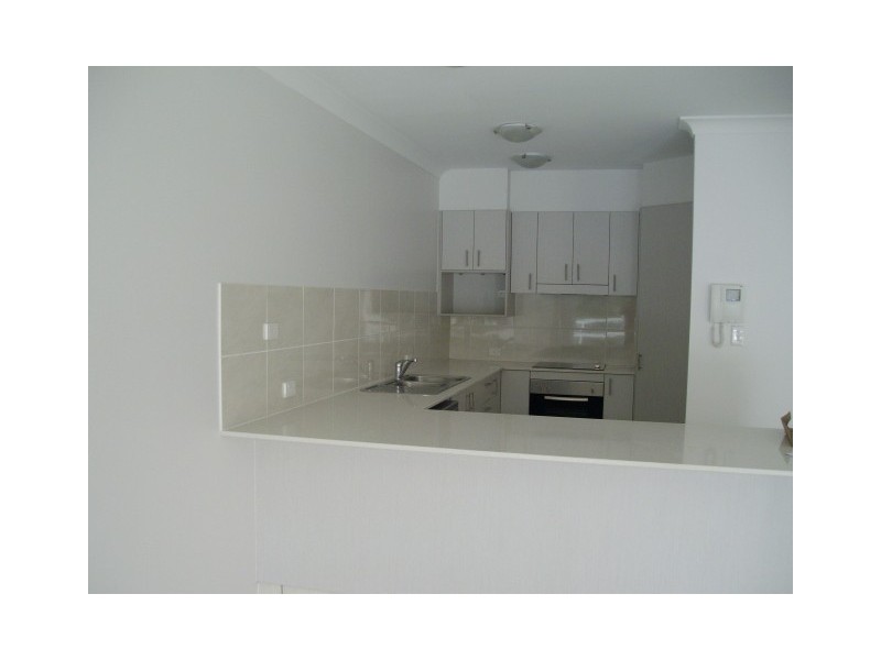 West End QLD 4810