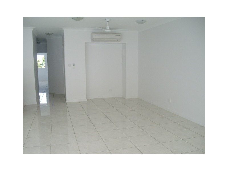 West End QLD 4810