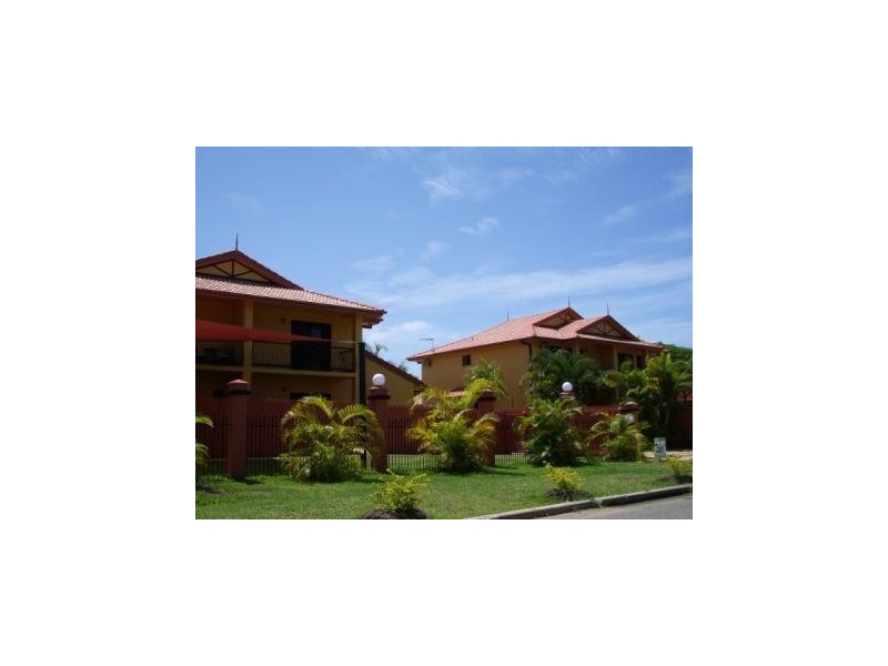 Pimlico QLD 4812