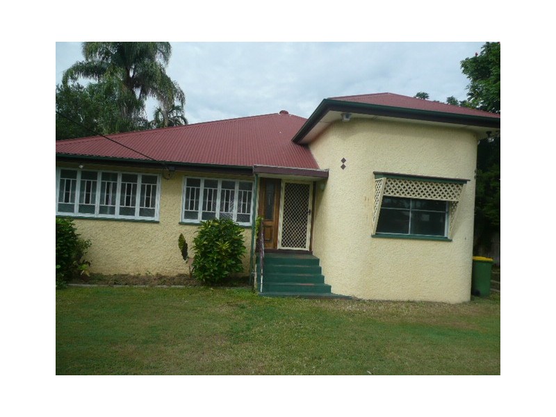 18 Kennilworth Ave, Hyde Park QLD 4812