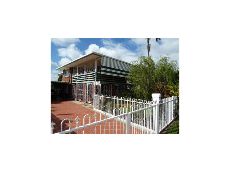 60 Grosvenor Street, Pimlico QLD 4812
