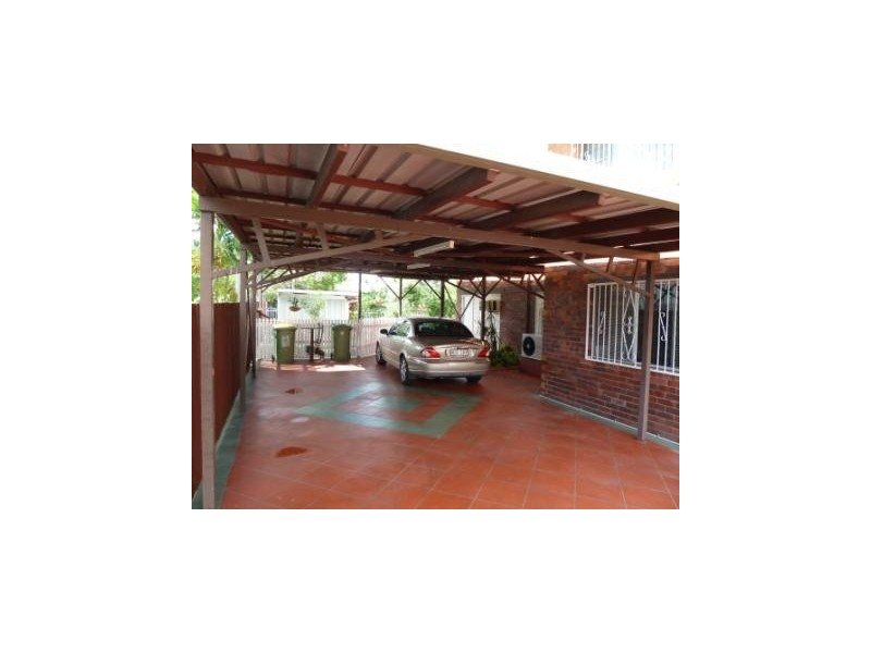60 Grosvenor Street, Pimlico QLD 4812