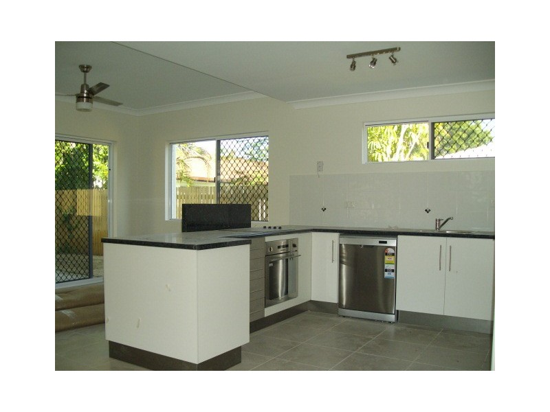 Hermit Park QLD 4812