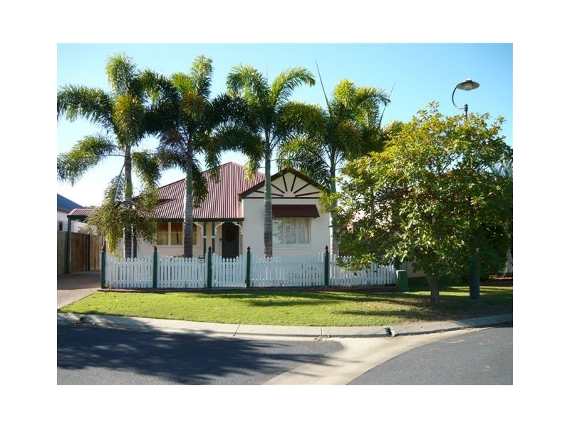 13 Torenia Close, Kirwan QLD 4817