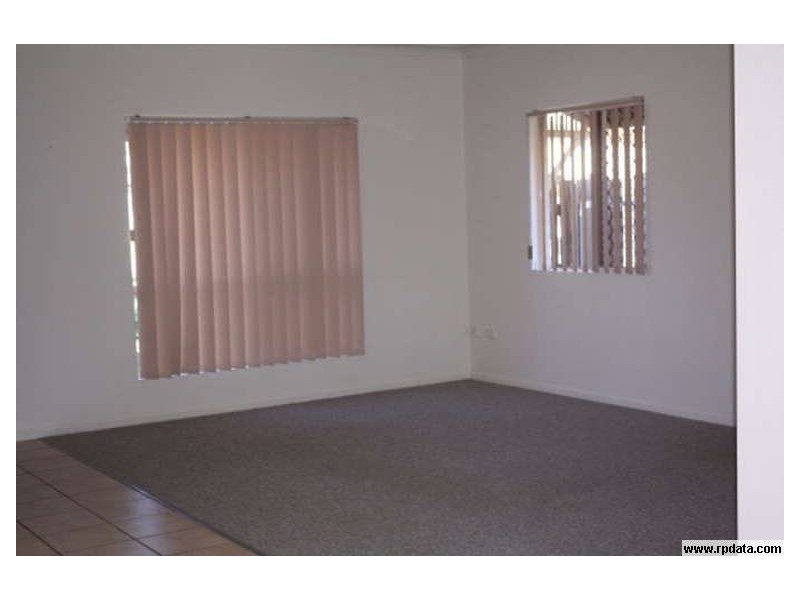1/5 Xavier Ct, Railway Estate QLD 4810