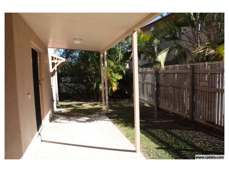 1/5 Xavier Ct, Railway Estate QLD 4810