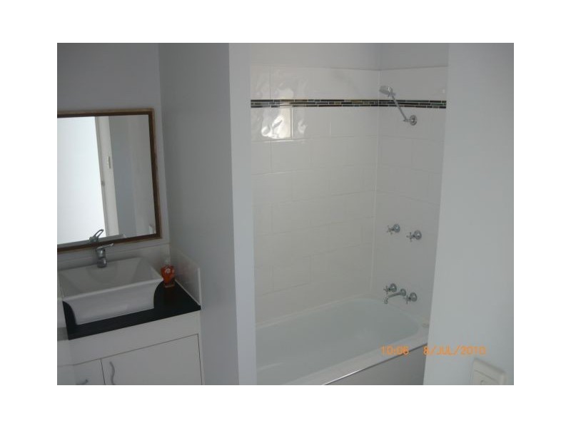 Railway Estate QLD 4810