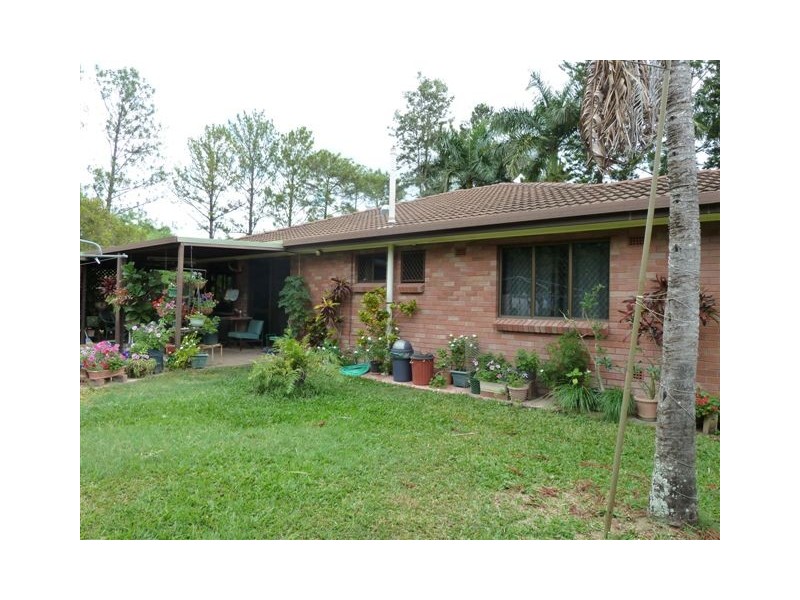 21 Alligator Creek Road, Alligator Creek QLD 4816