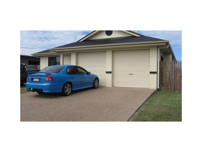 52 Elphinstone Drive, Kirwan QLD 4817