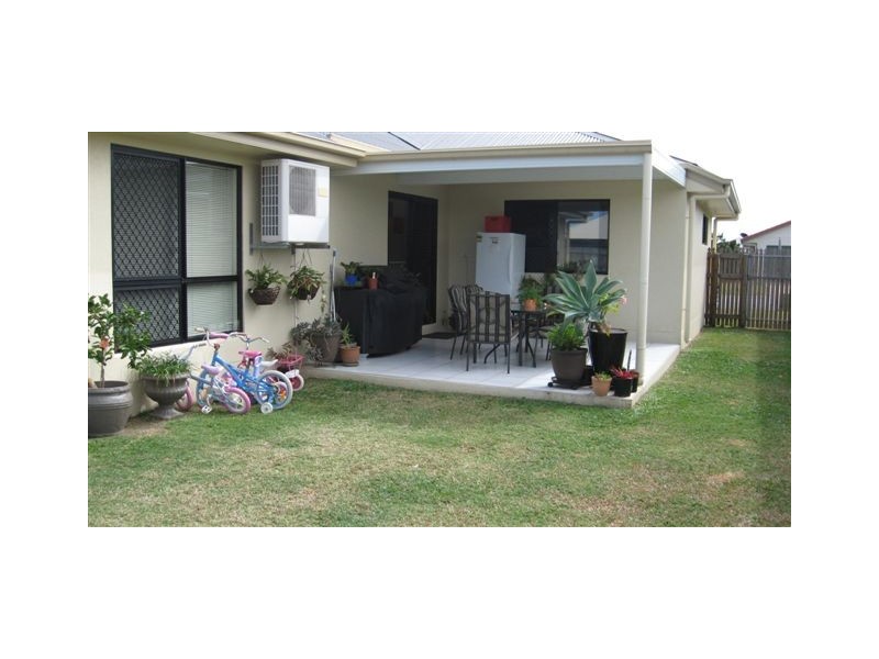 52 Elphinstone Drive, Kirwan QLD 4817